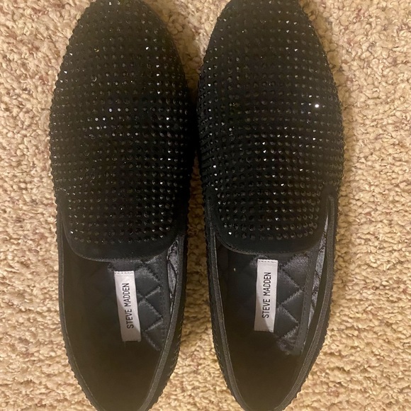 Steve Madden Black Studded Dress Shoes